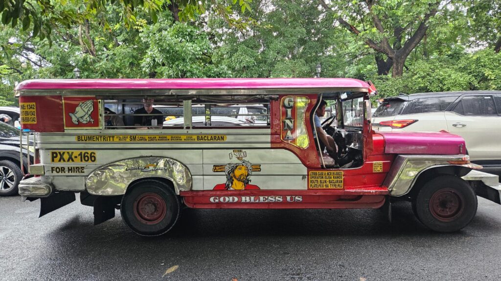 Jeepsneys in Manila, the Philippines. Addition to my running guide to Manila.