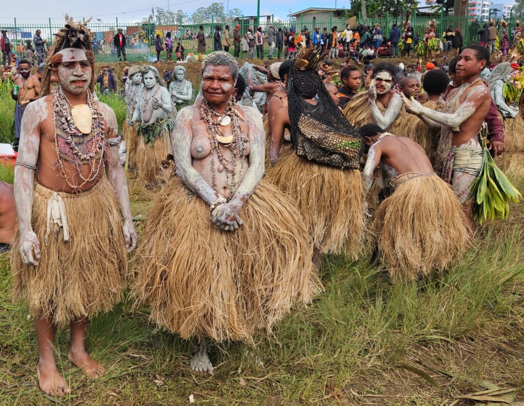 Images of Mount Hagen Festival in PNG, Papua New Guinea, for our tourism and running recommendations.
