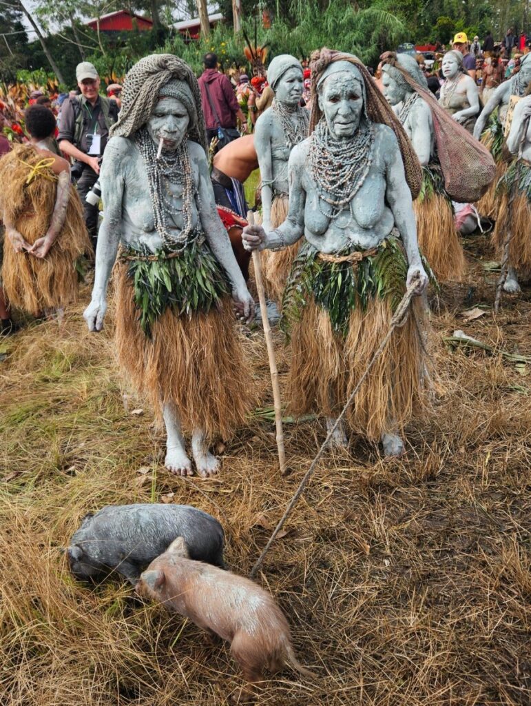 Images of Mount Hagen Festival in PNG, Papua New Guinea, for our tourism and running recommendations.