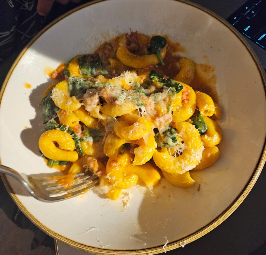 Pasta dish for carboloading previous to the Sydney marathon. In-room pricey dinning in the Sofitel Wentsworth Hotel. 