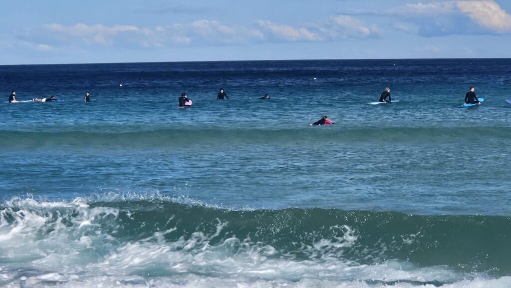 Image of Sydney during the pre-tour before the Sydney marathon 2025. Bondi Beach.