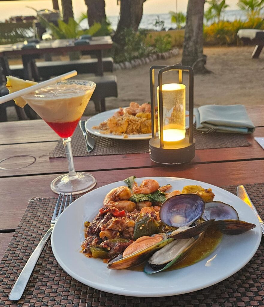 Images of Fiji: Sonaisoli Island, Double Tree by Hilton Resort. 