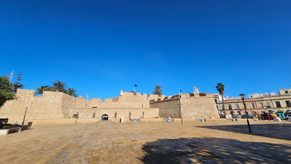 Melilla Highlights - Lugares de Melilla. Plaza de las 4 culturas.