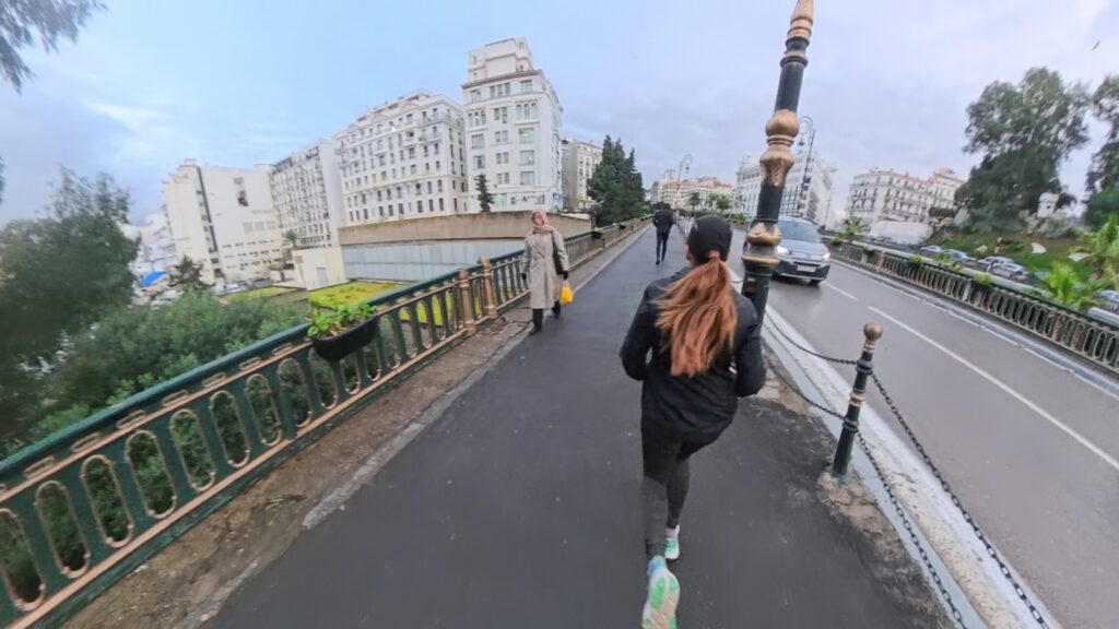 The running ginger running in Constantine, Argelia, in 2026. Recommended route for running in the city of Algiers.