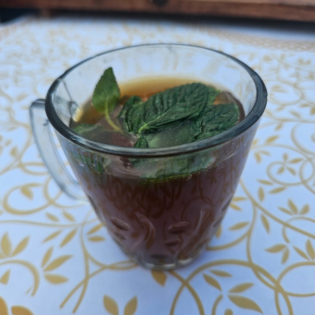 Carboloading in Argelia: What to eat in Argelia. Frittes Omelette.