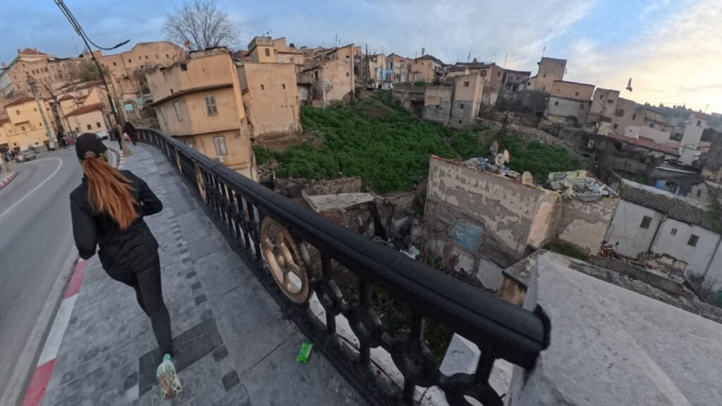 The running ginger running in Constantine, Argelia, in 2026. Recommended route for running in the city of Constantine.