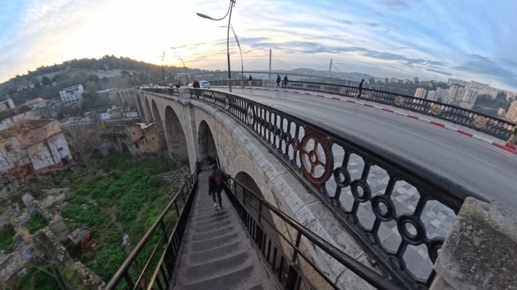 The running ginger running in Constantine, Argelia, in 2026. Recommended route for running in the city of Constantine.