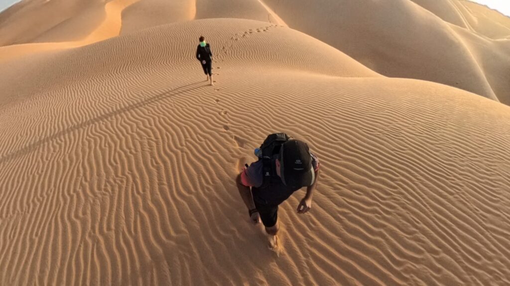 Running 5K in Mauritania in Azouega Dunes, recommended adventurous run