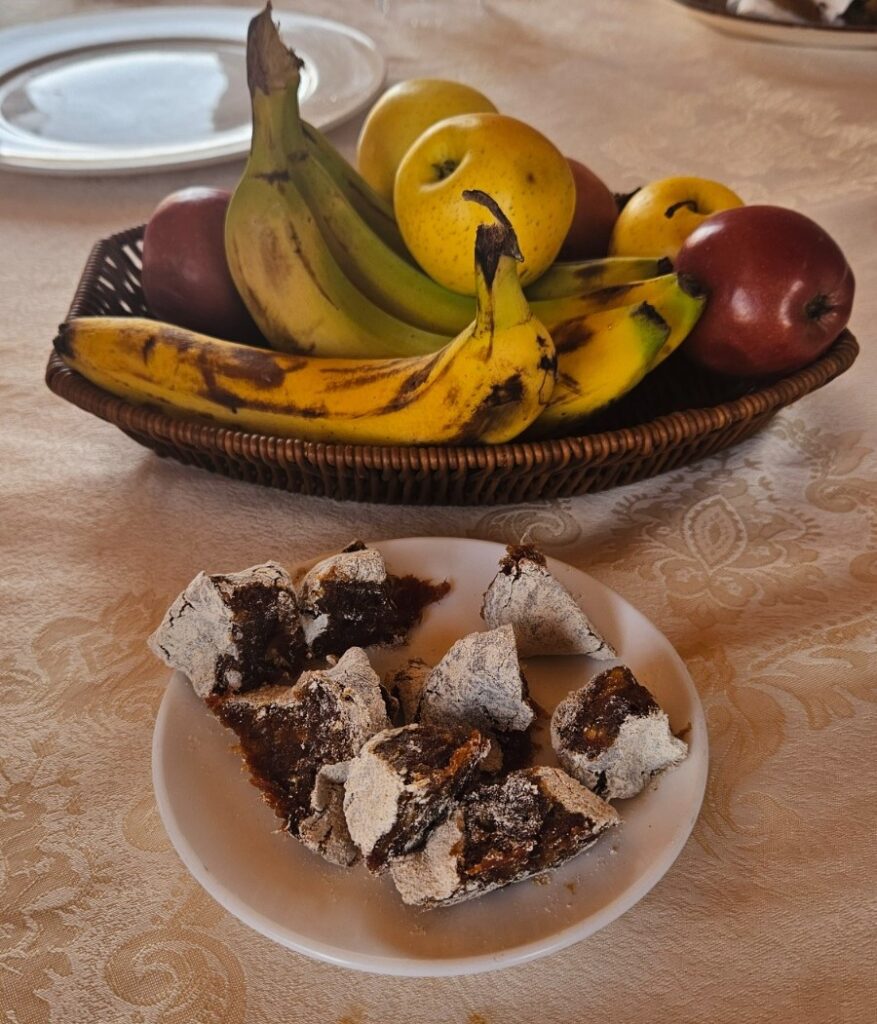 Food in Mauritania in 2026: Fruit and Sweets