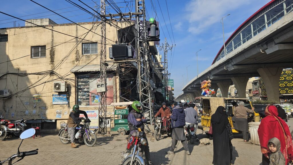 Tourist highlights of Islamabad in Pakistan in 2026 before the Islamabad Marathon. Nawaldini’s open-air market.