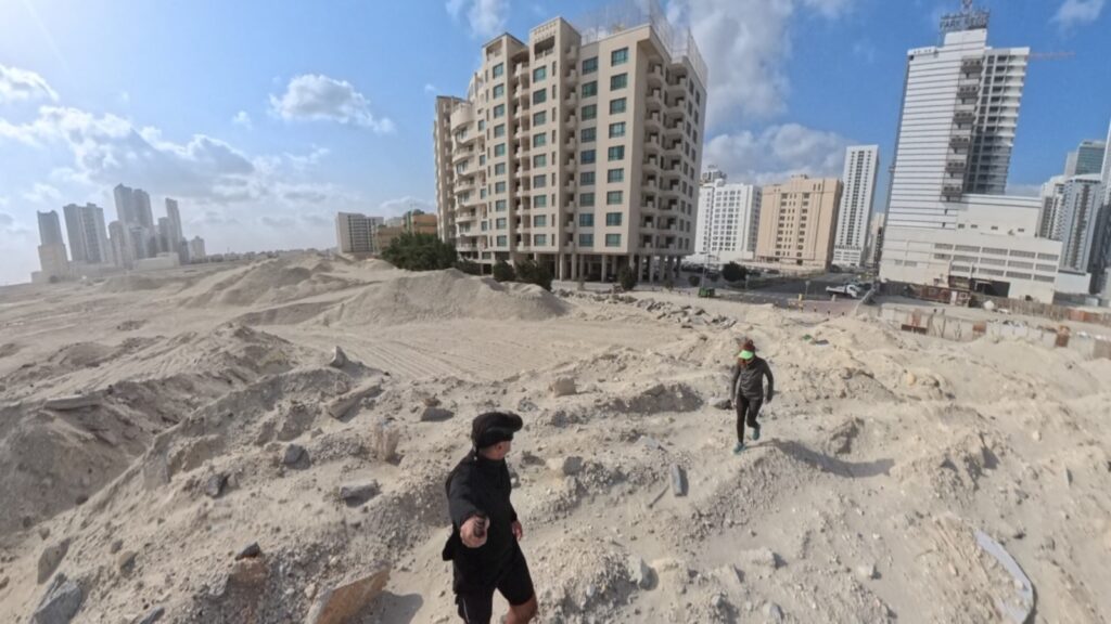 The Running Ginger running in Bahrain. Recommended route in Bahrain, Mamana.