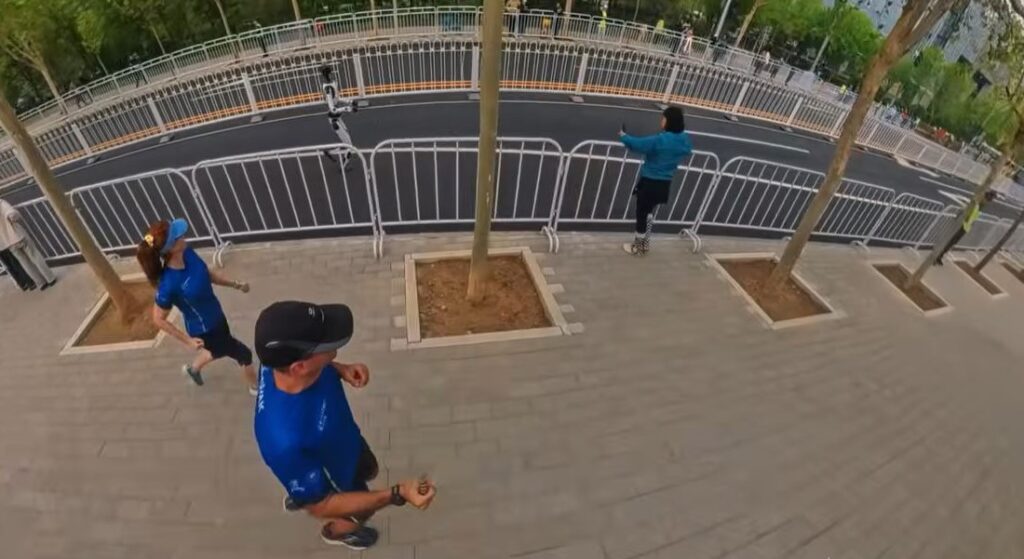 The running ginger running with robots: humanoid robot e-town half marathon in Beijing in 2026