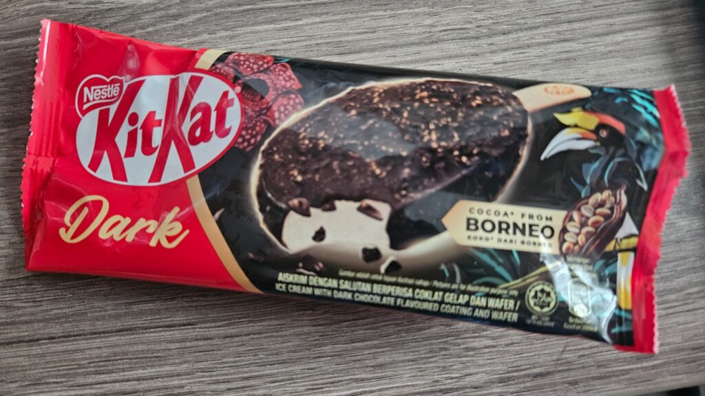 Food in Borneo: Kit Kat ice cream labelled "Borneo chocolate"